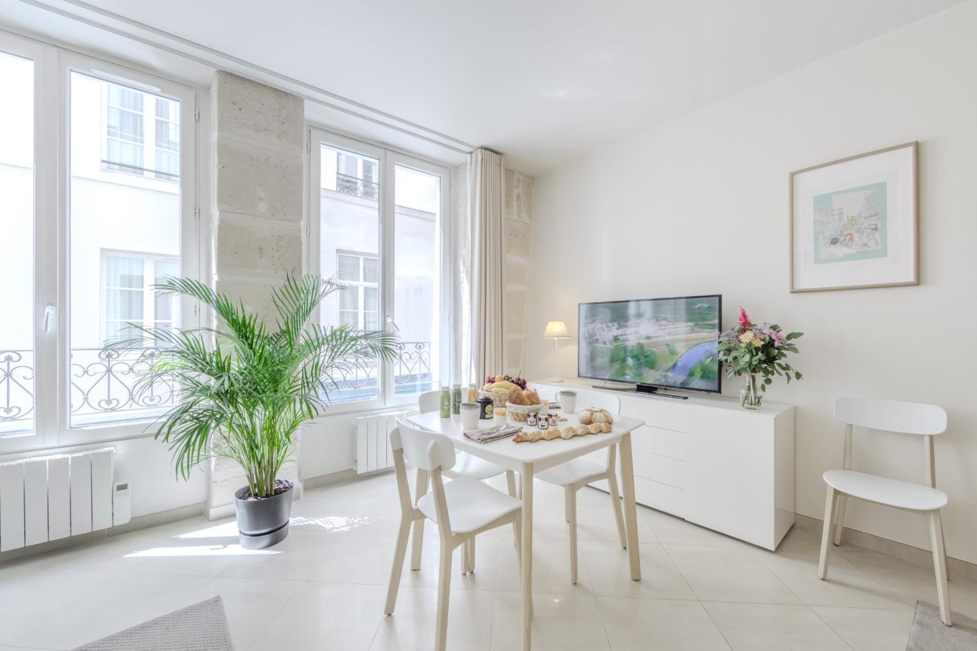 Jardin Saint Honore * Parijs